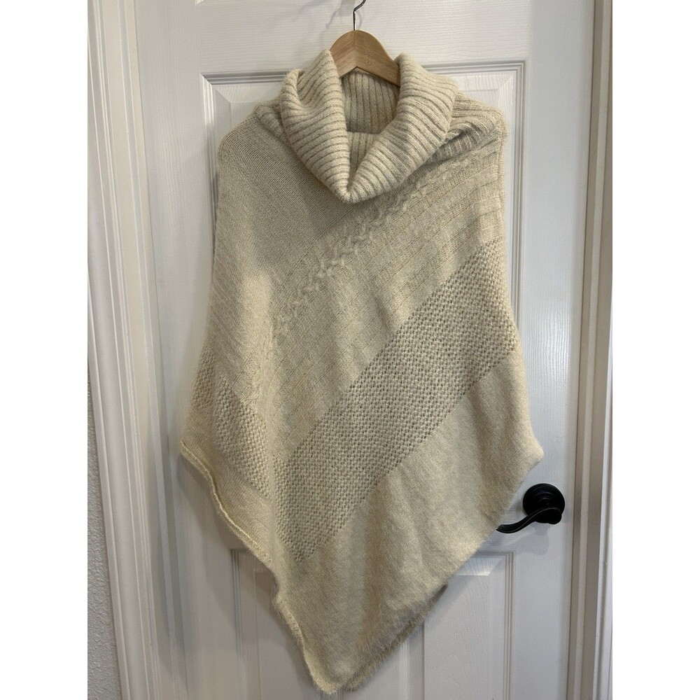 ANTHROPOLOGIE Do Everything In Love Turtleneck Poncho One Size